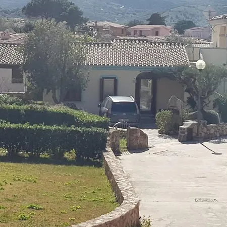 Villetta Nilo * San Teodoro (Sardinia)